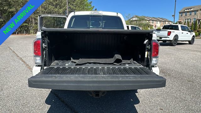 Used 2023 Toyota Tacoma TRD Sport AWD/4WD image 18