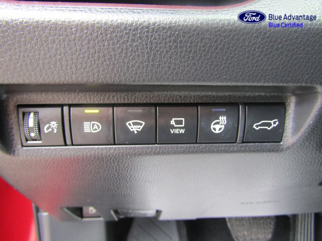 Used 2022 Toyota RAV4 Limited AWD/4WD image 34