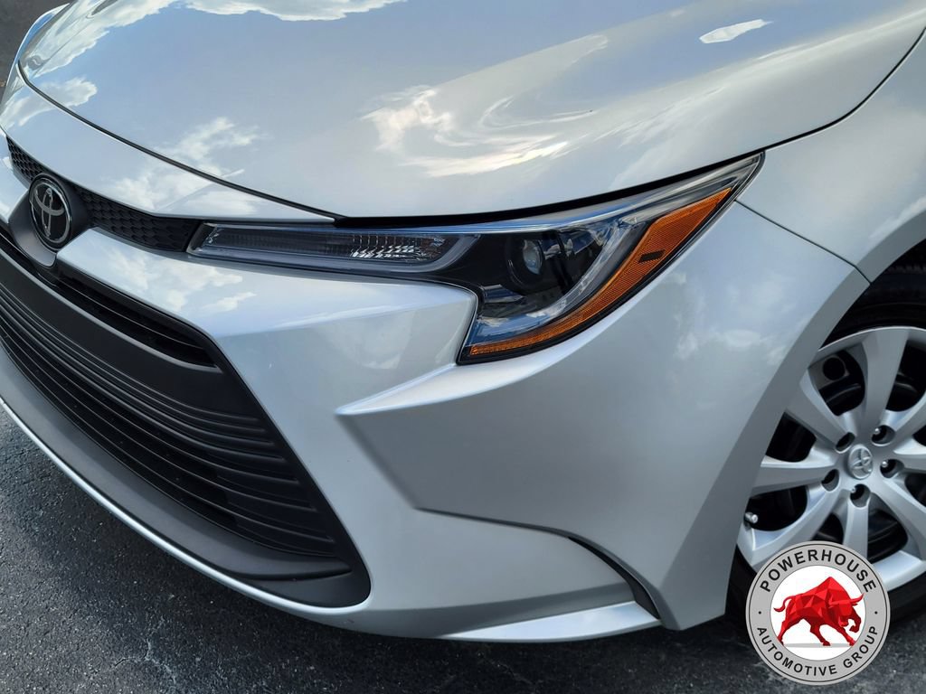 Used 2024 Toyota Corolla LE FWD image 11
