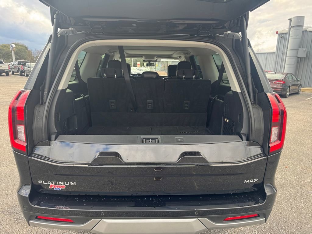 Certified 2025 Ford Expedition Max Platinum image 22