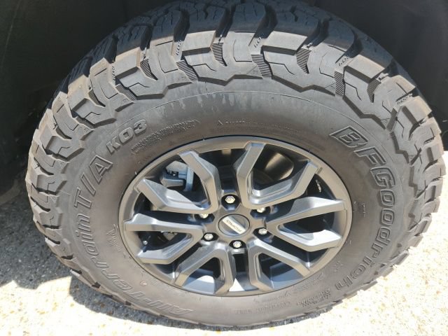 Certified 2025 Ford Ranger Raptor AWD/4WD image 12