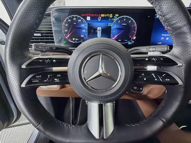 Used 2025 Mercedes-Benz GLS 450 4MATIC image 13