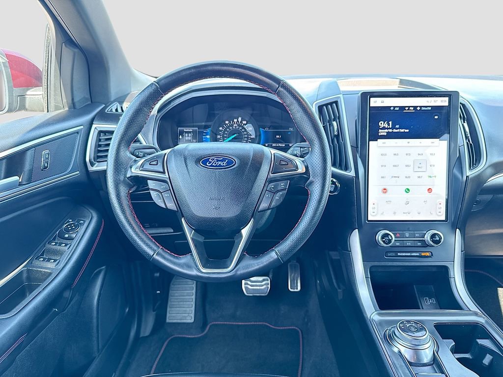Certified 2024 Ford Edge ST-Line AWD/4WD image 24