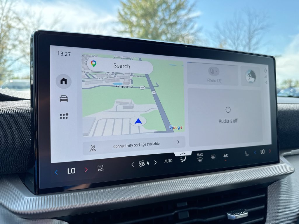 Certified 2026 Ford Explorer Active w/ Active Comfort Package AWD/4WD image 14