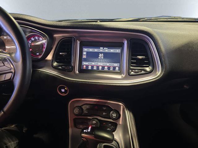 Used 2019 Dodge Challenger SXT AWD/4WD image 13