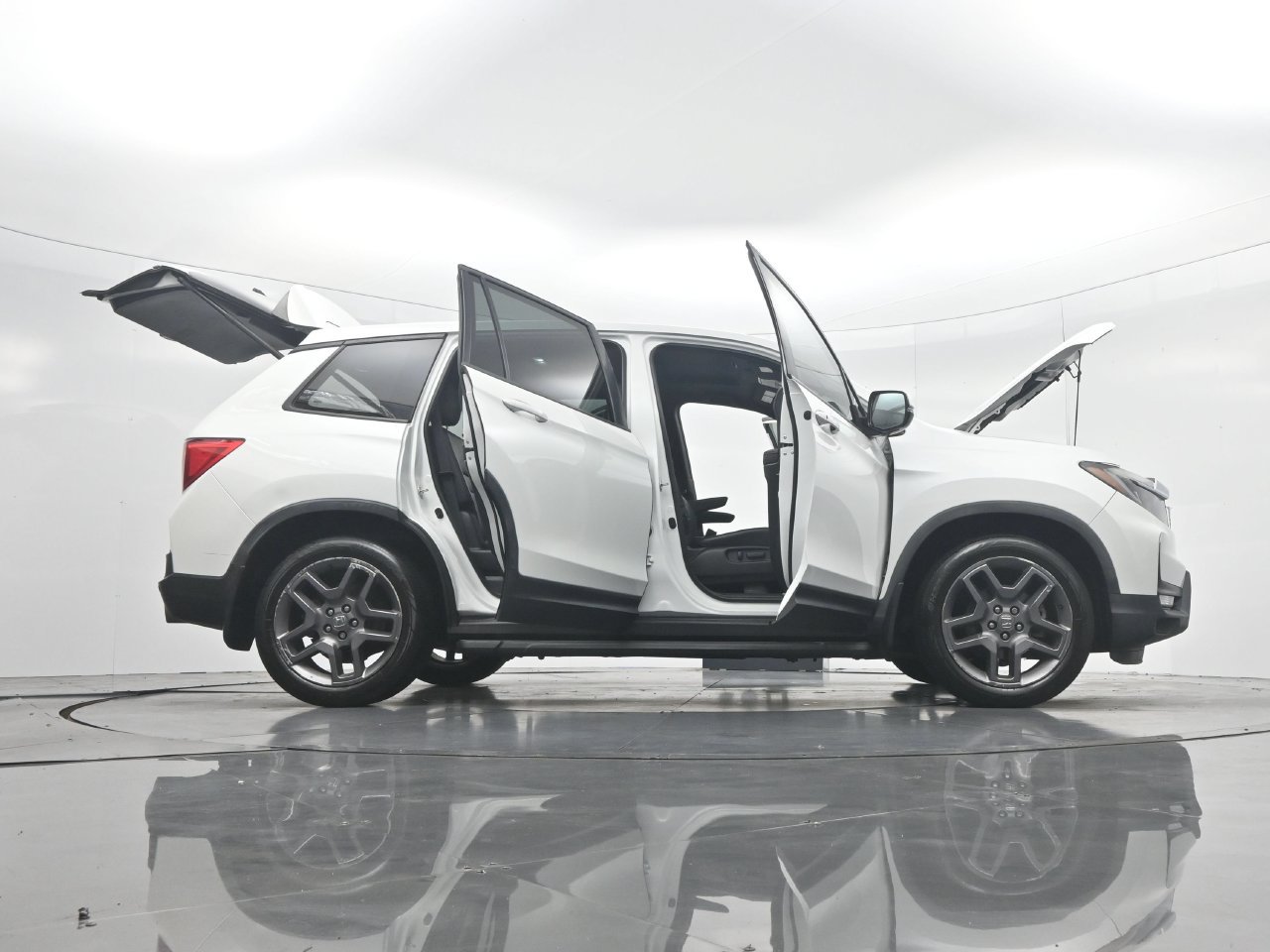 Used 2022 Honda Passport EX-L image 57