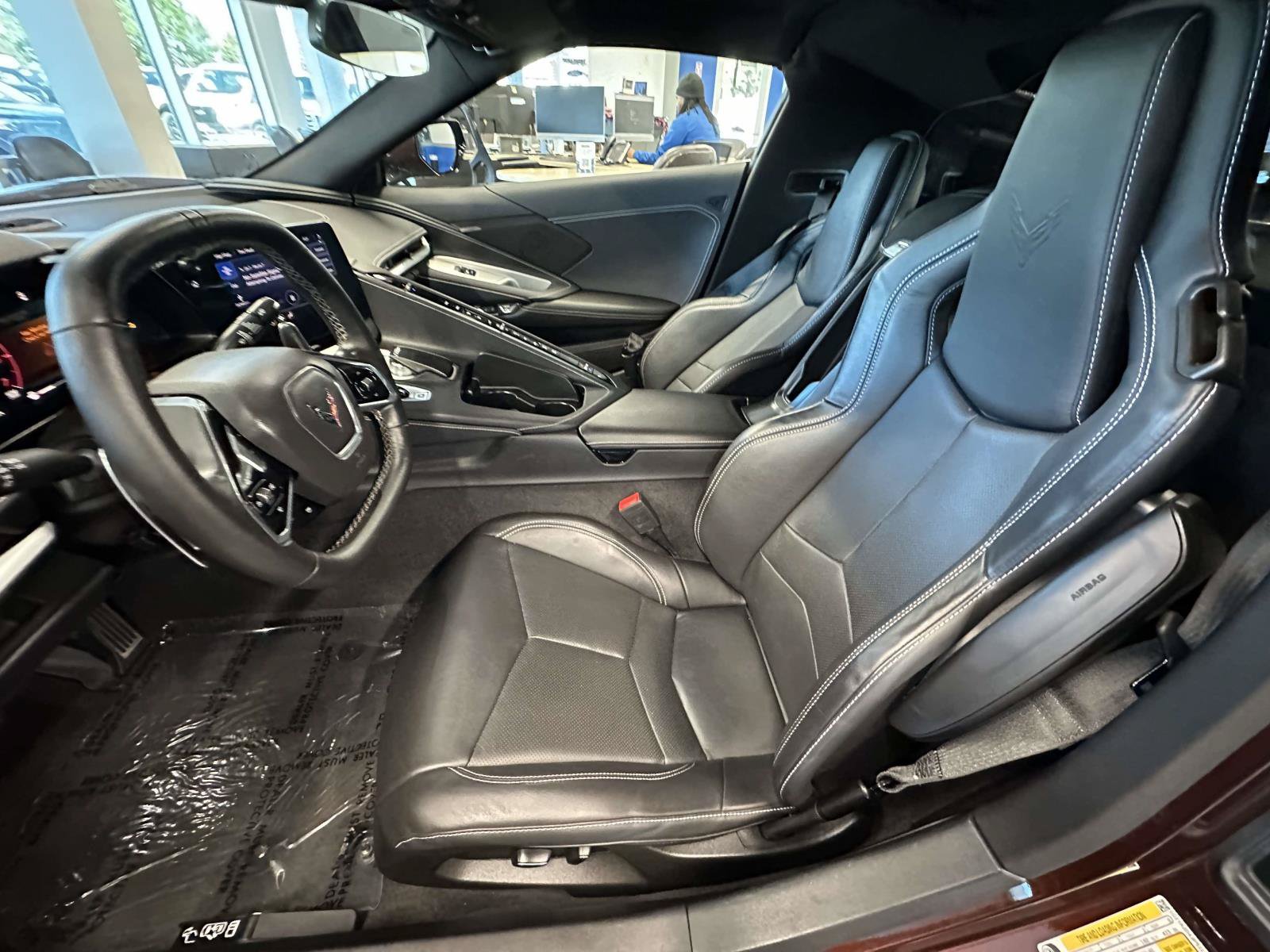 Used 2023 Chevrolet Corvette Stingray Coupe w/ Z51 Performance Package RWD image 28