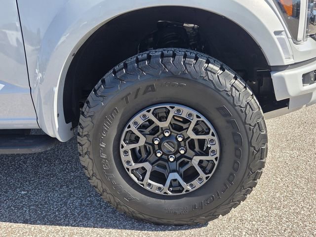 Certified 2025 Ford F150 Raptor w/ Equipment Group 803A Raptor R AWD/4WD image 11