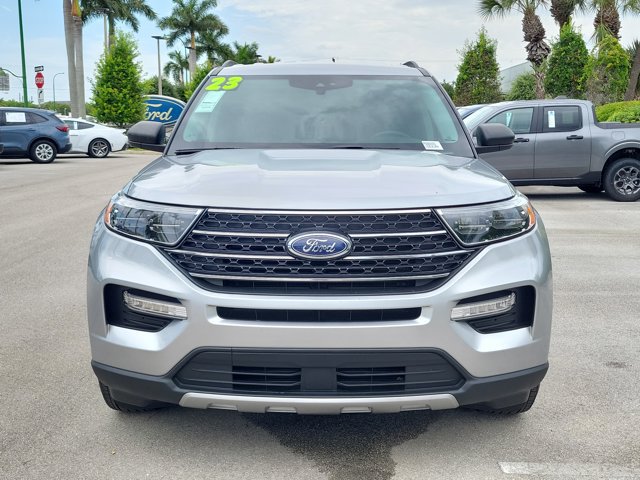 Certified 2023 Ford Explorer XLT w/ Equipment Group 202A RWD image 2