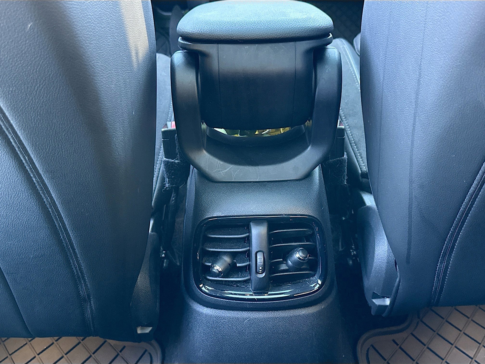 Used 2019 MINI Cooper Countryman S w/ Premium Package image 25