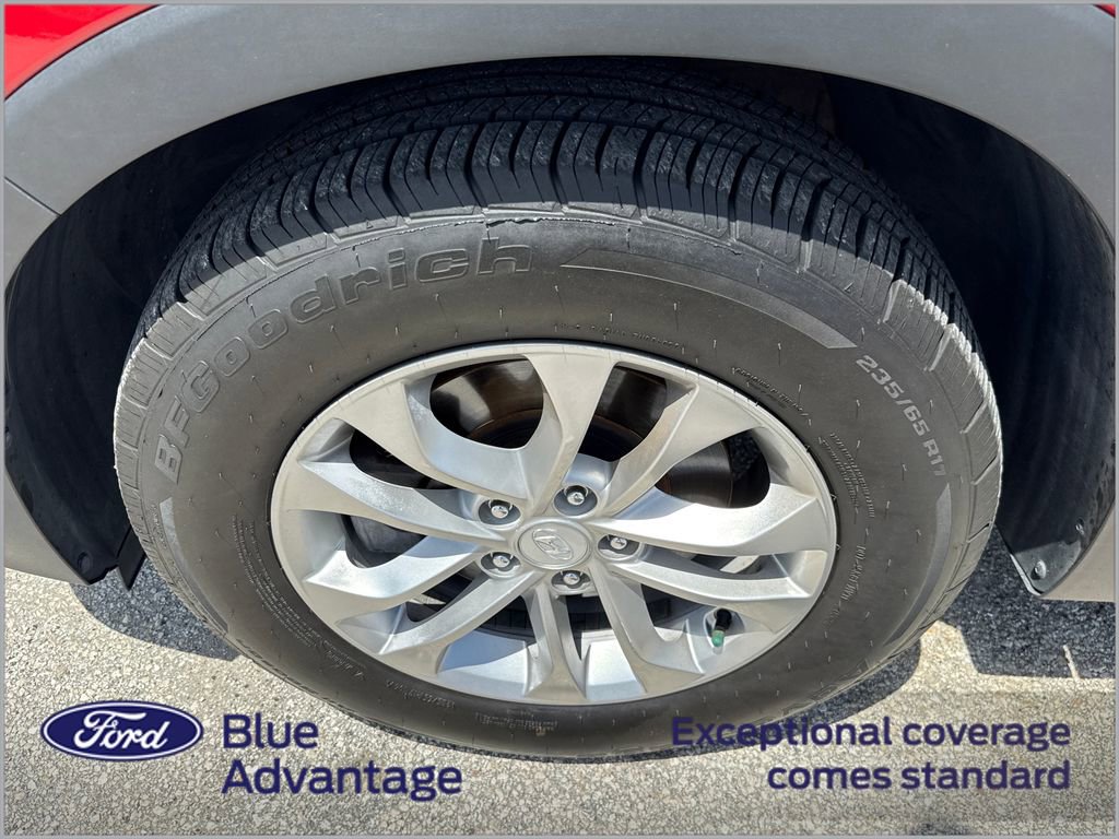 Used 2020 Hyundai Santa Fe SEL w/ Cargo Package image 12