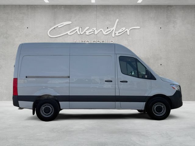 Used 2022 Mercedes-Benz Sprinter 2500 image 18