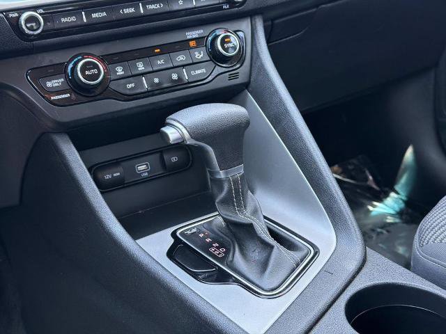Used 2021 Kia Niro LX FWD image 16