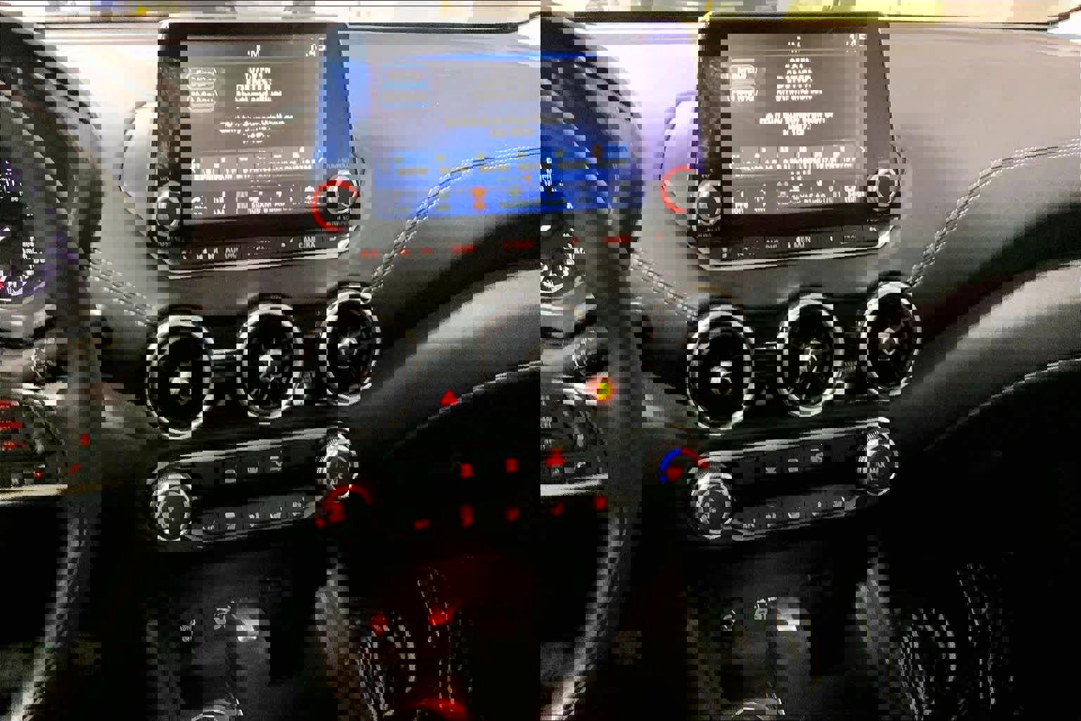 Used 2024 Nissan Sentra SV image 6