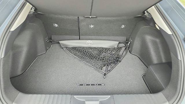 Used 2026 Toyota Prius LE FWD image 29