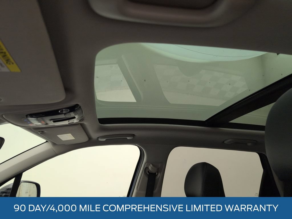 Used 2022 Kia Sorento S w/ Panoramic Sunroof Package FWD image 9