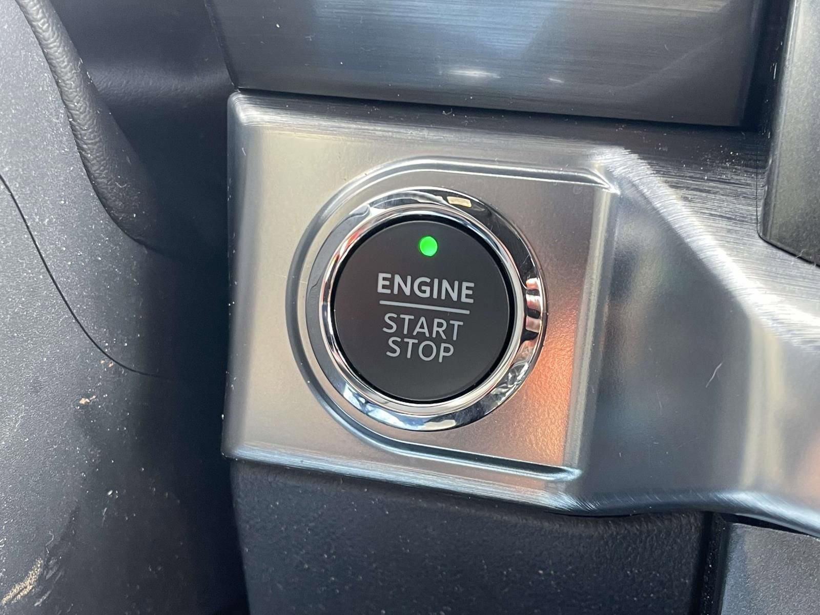 Certified 2023 Ford F150 Lariat image 23