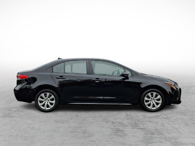 Used 2024 Toyota Corolla LE FWD image 7