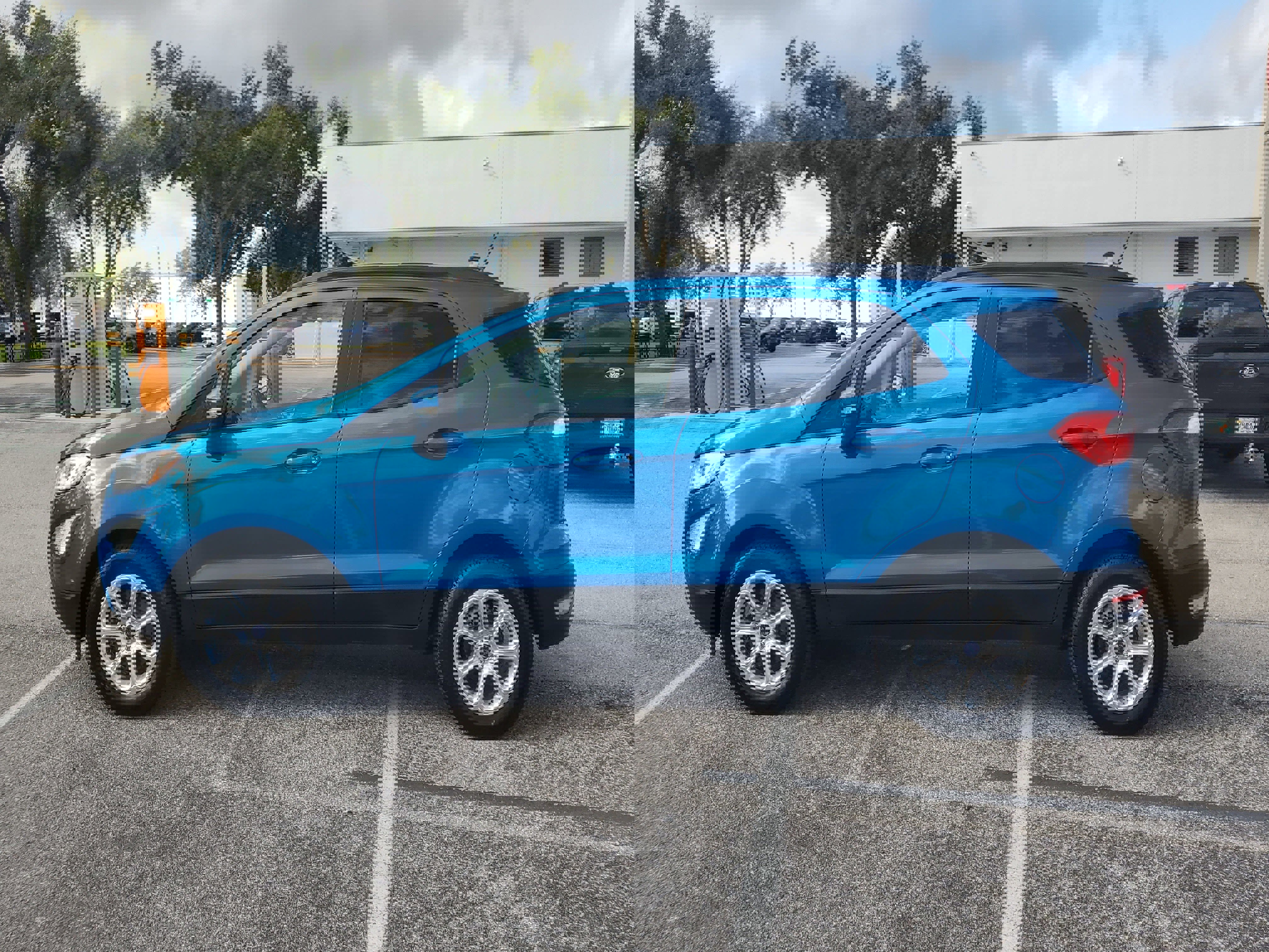 Certified 2020 Ford EcoSport SE image 6