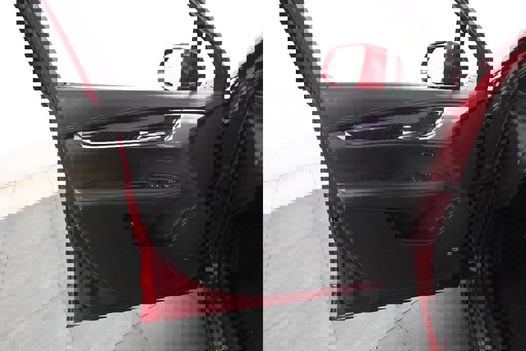 Used 2020 Cadillac XT6 Premium Luxury image 8