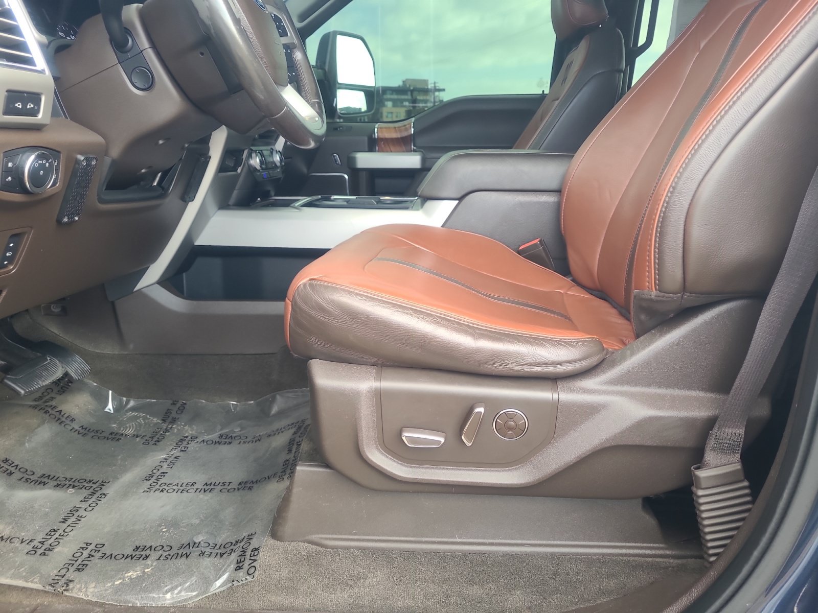 Certified 2018 Ford F350 King Ranch w/ King Ranch Ultimate Package AWD/4WD image 14