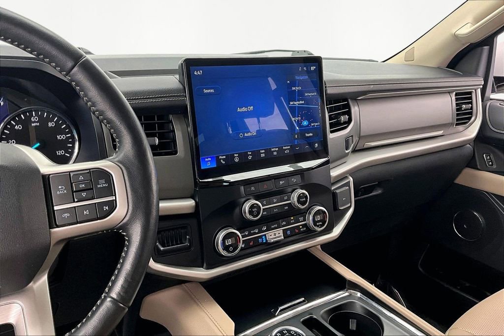 Certified 2024 Ford Expedition Max XLT image 6