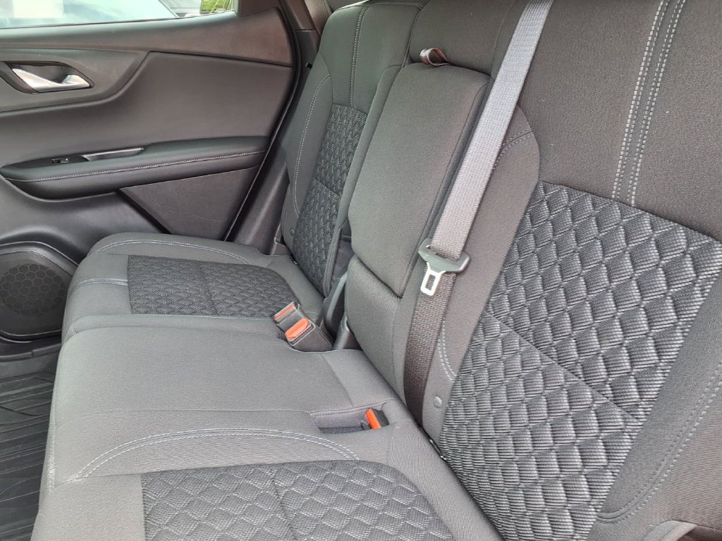 Used 2022 Chevrolet Blazer LT FWD image 9