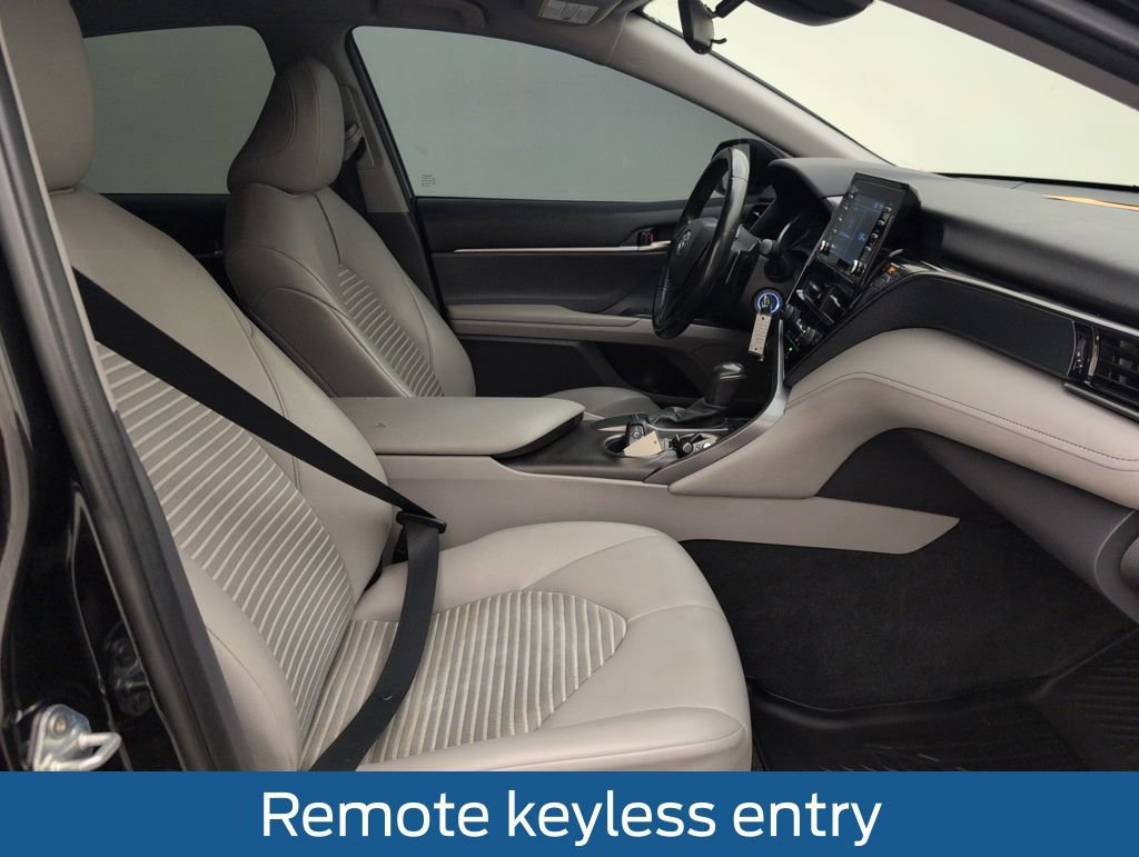 Used 2023 Toyota Camry SE image 15