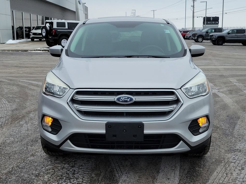 Certified 2017 Ford Escape SE image 2