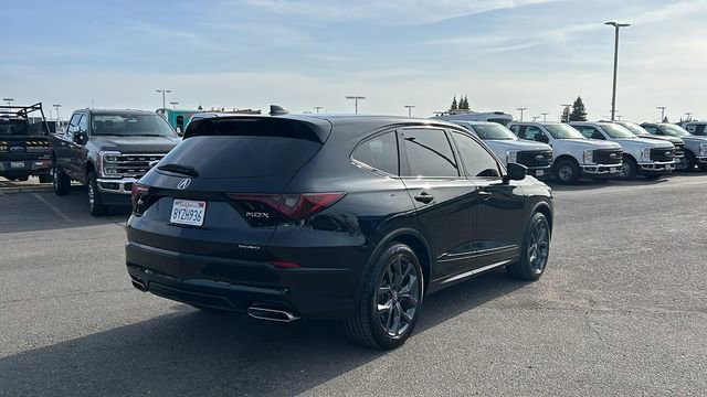 Used 2022 Acura MDX A-Spec image 3