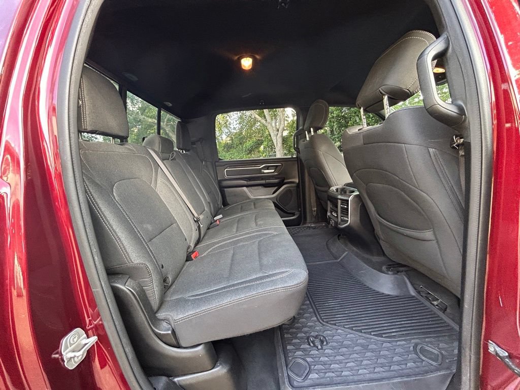 Used 2019 RAM 1500 Big Horn AWD/4WD image 32