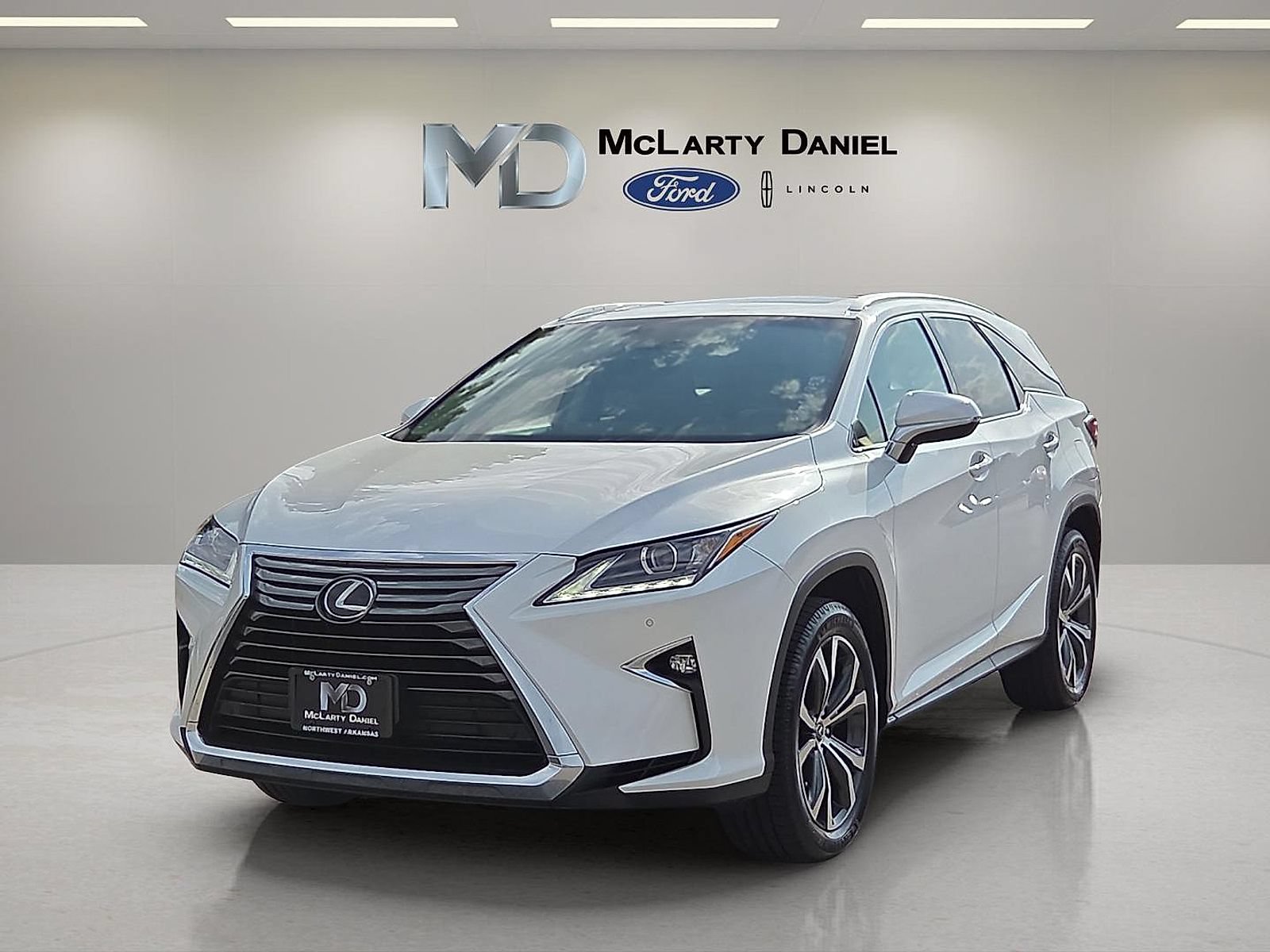 Used 2019 Lexus RX 350L AWD image 2