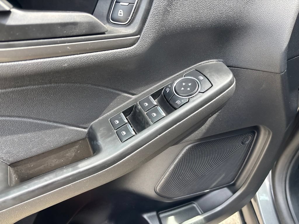 Certified 2025 Ford Escape Active AWD/4WD image 13