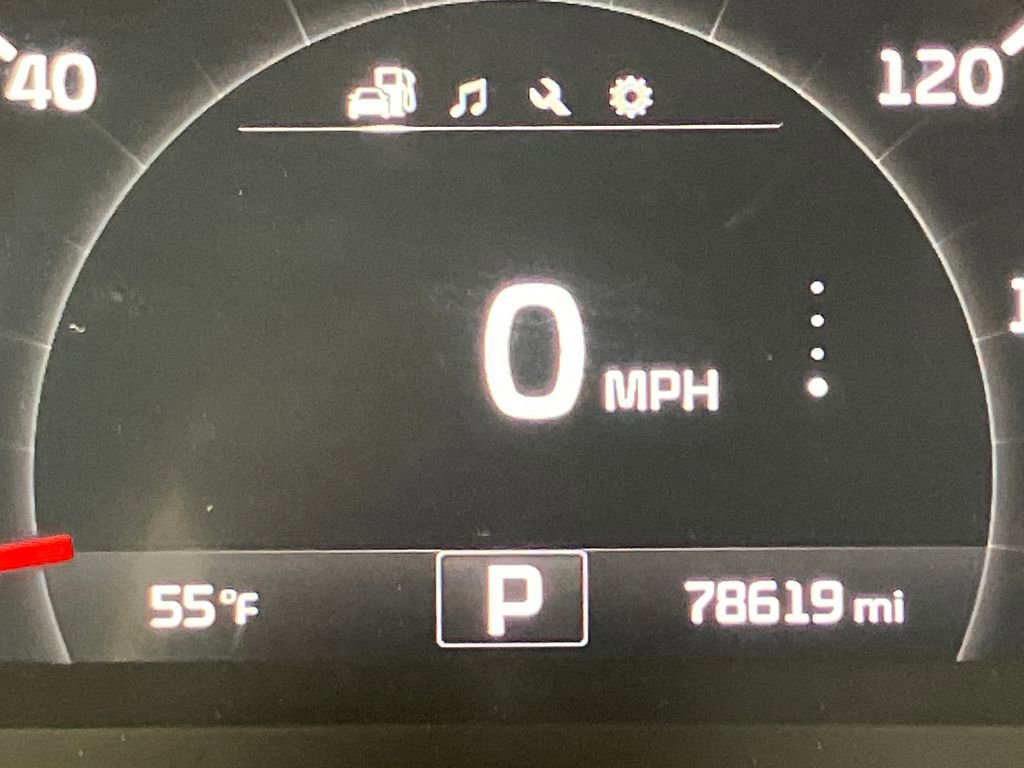 Used 2018 Kia Sorento EX image 21