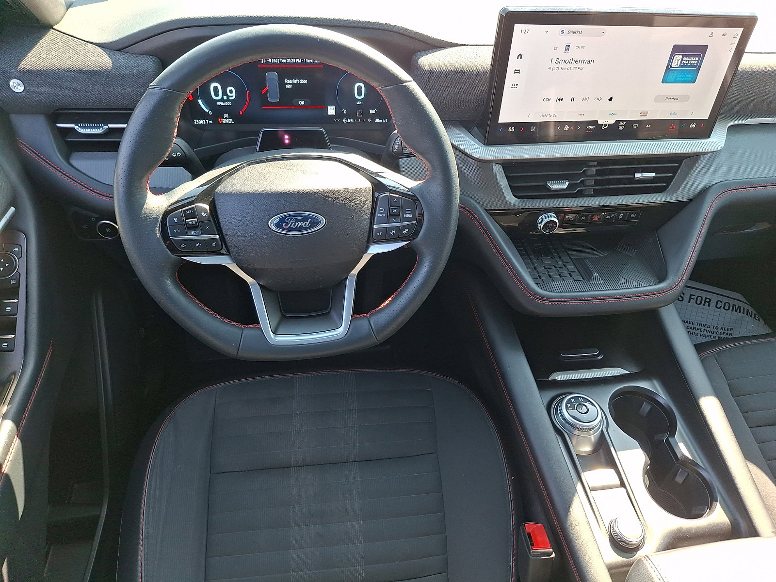 Certified 2025 Ford Explorer ST-Line w/ Premium Package AWD/4WD image 12