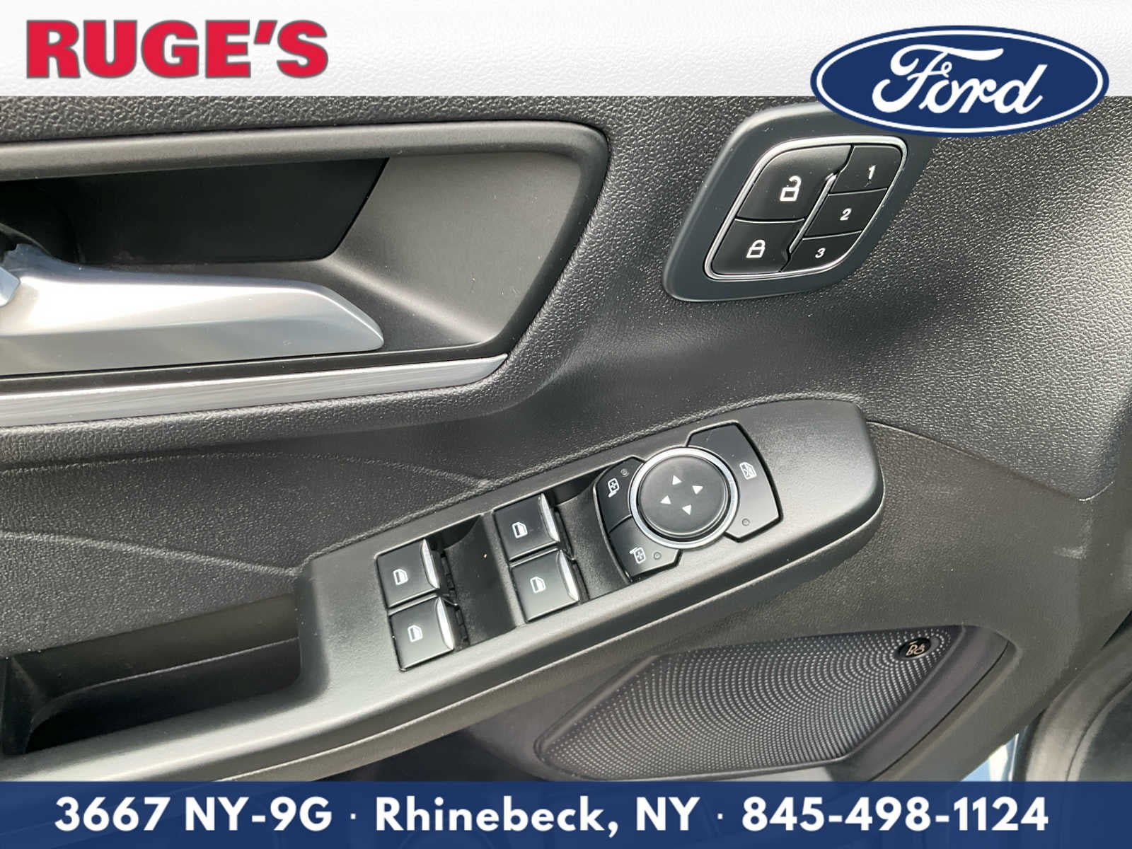 Certified 2024 Ford Escape Platinum w/ Premium Technology Package AWD/4WD image 15