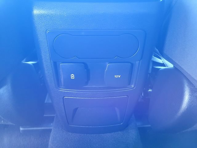 Certified 2024 Ford Explorer XLT RWD image 13