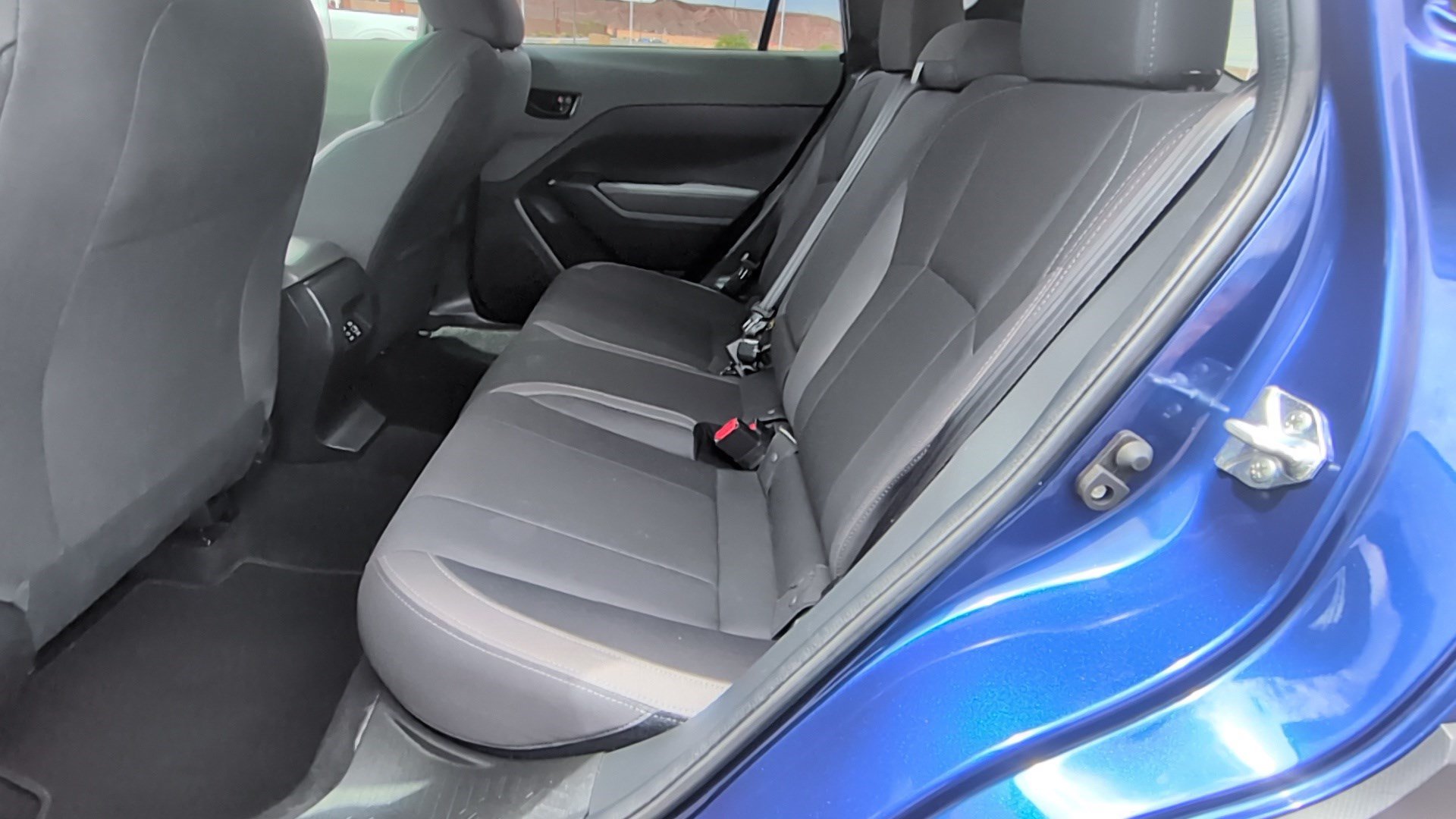 Used 2025 Subaru Crosstrek 2.5i Premium AWD/4WD image 28