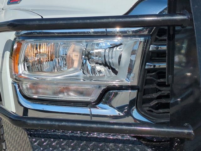 Used 2024 RAM 3500 Tradesman w/ Chrome Appearance Group AWD/4WD image 10