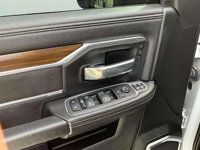 Used 2023 RAM 3500 Laramie AWD/4WD image 14
