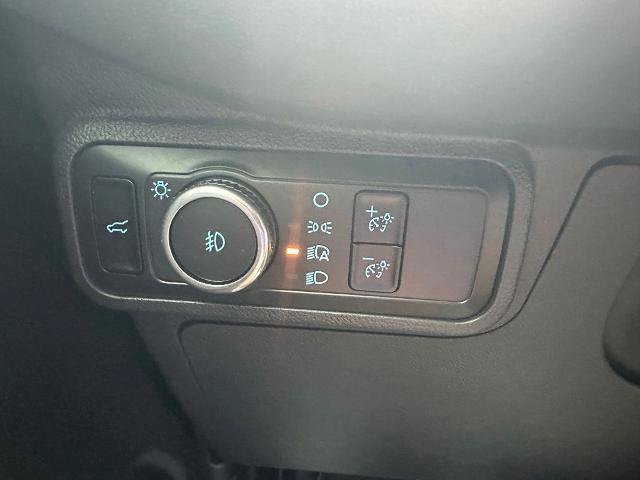 Certified 2025 Ford Explorer Active w/ Active Comfort Package RWD image 14