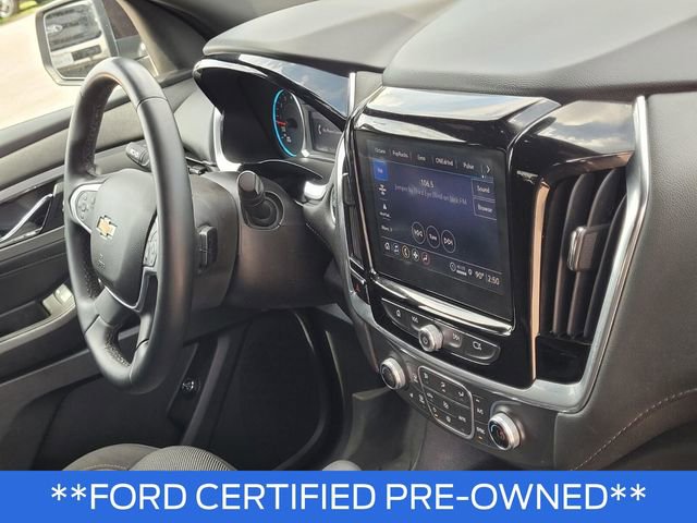 Used 2023 Chevrolet Traverse LT image 11