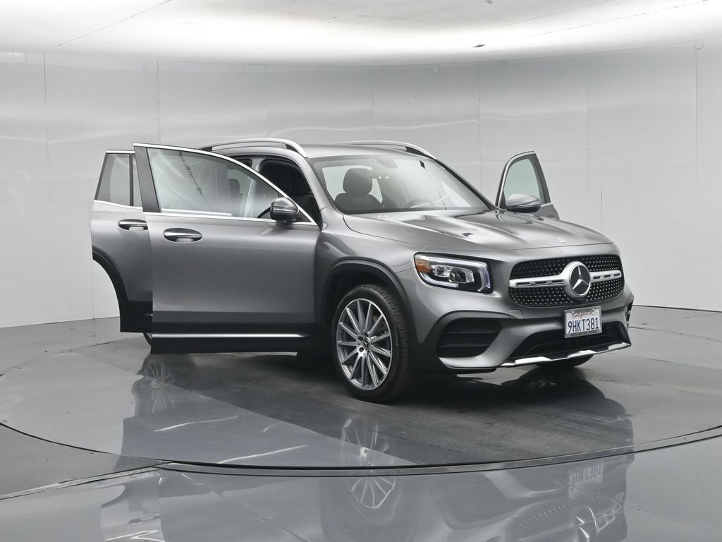 Used 2021 Mercedes-Benz GLB 250 image 33