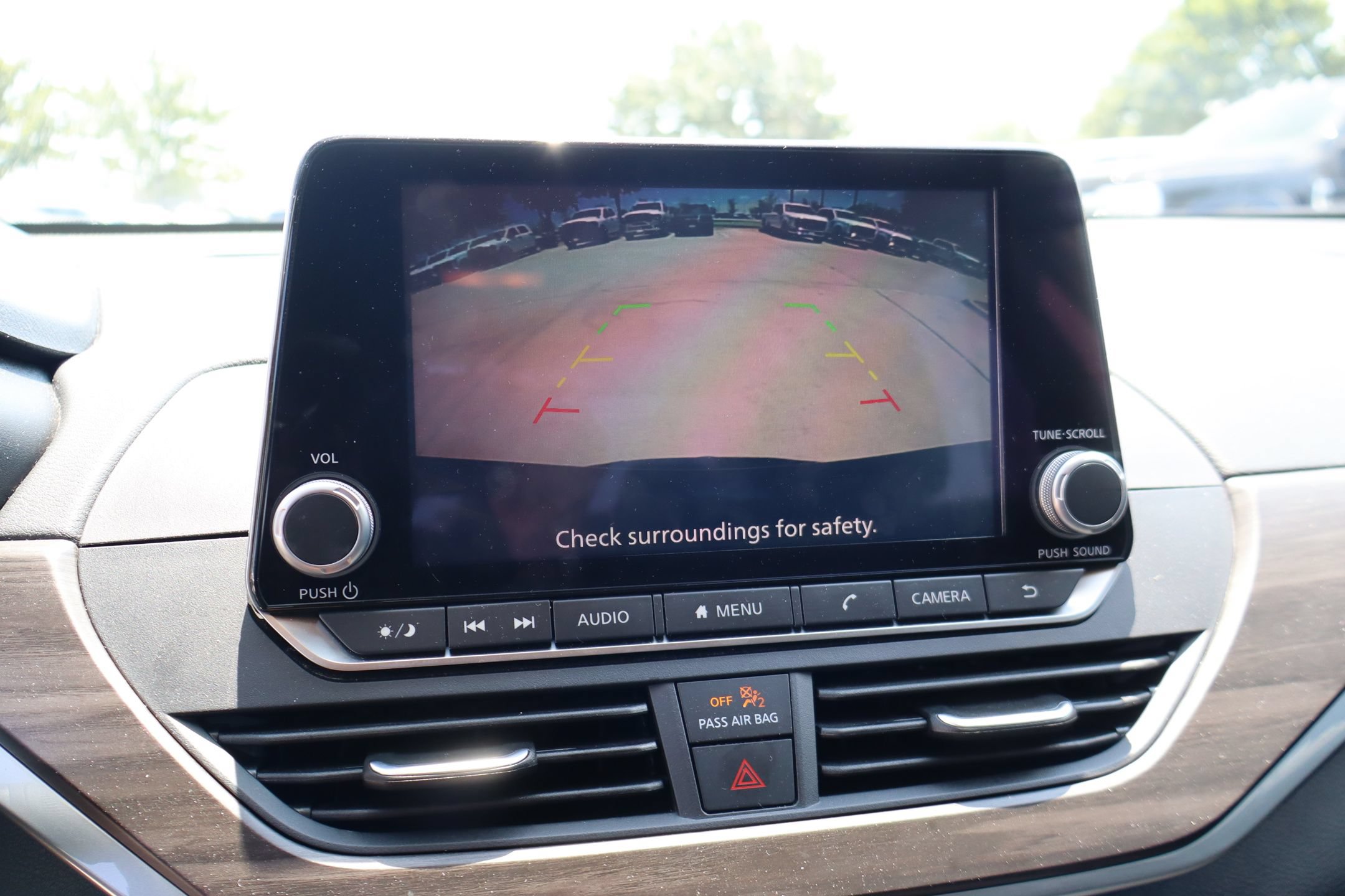 Used 2025 Nissan Altima 2.5 SV FWD image 22