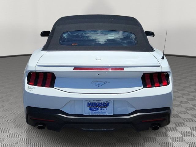 Certified 2025 Ford Mustang Premium RWD image 5
