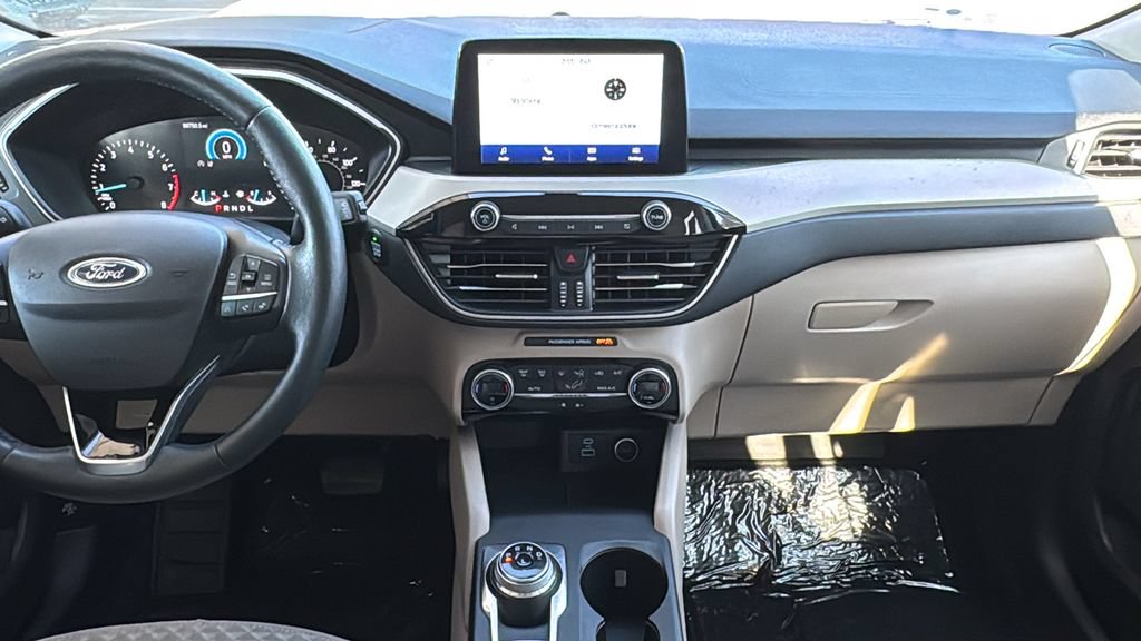 Certified 2021 Ford Escape SE w/ SE Sport Appearance Package FWD image 9