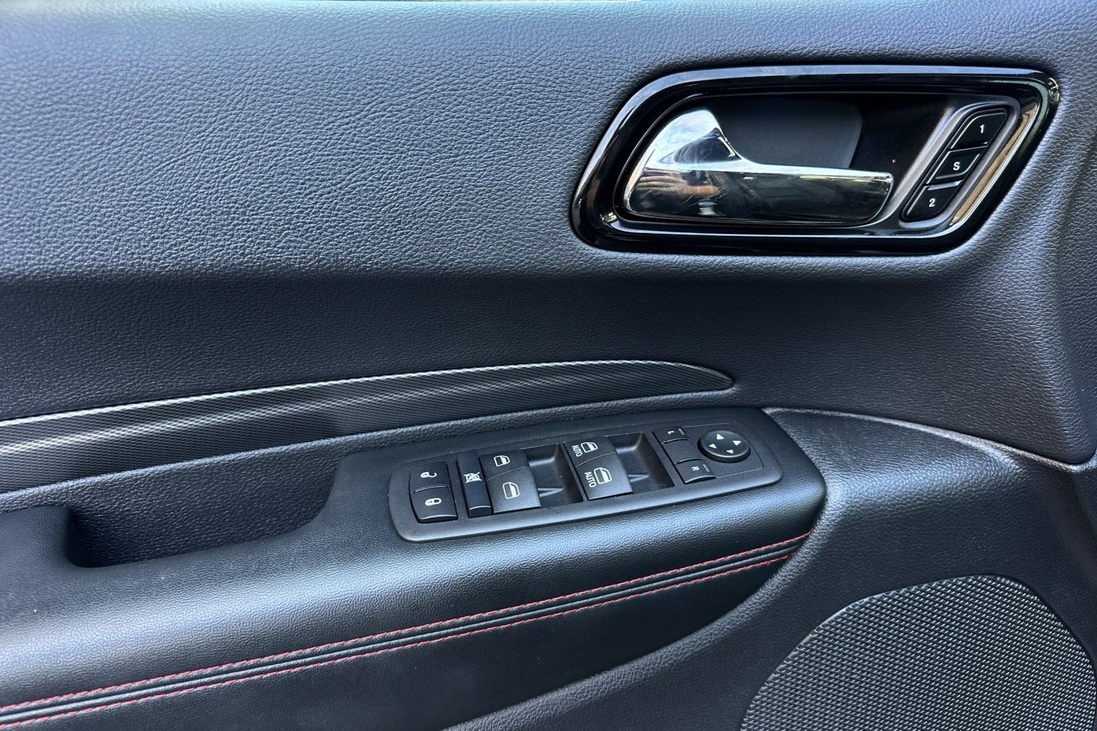 Used 2025 Dodge Durango GT AWD/4WD image 10