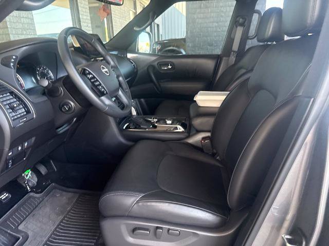 Used 2024 Nissan Armada SL w/ Midnight Edition Package RWD image 9