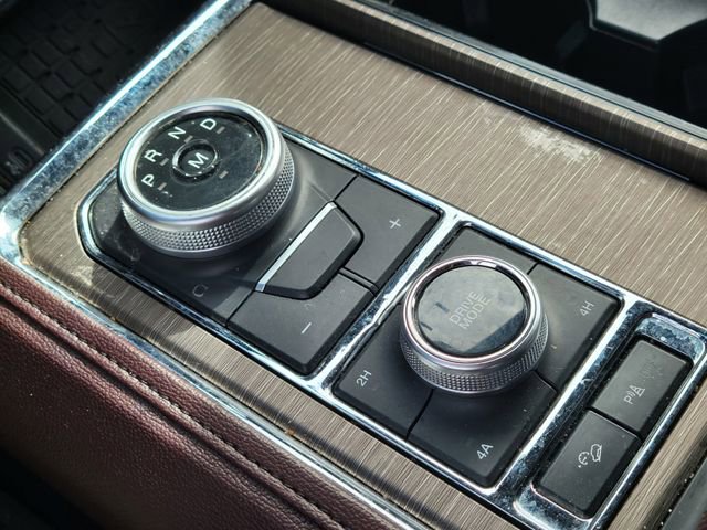 Certified 2024 Ford Expedition Limited image 30