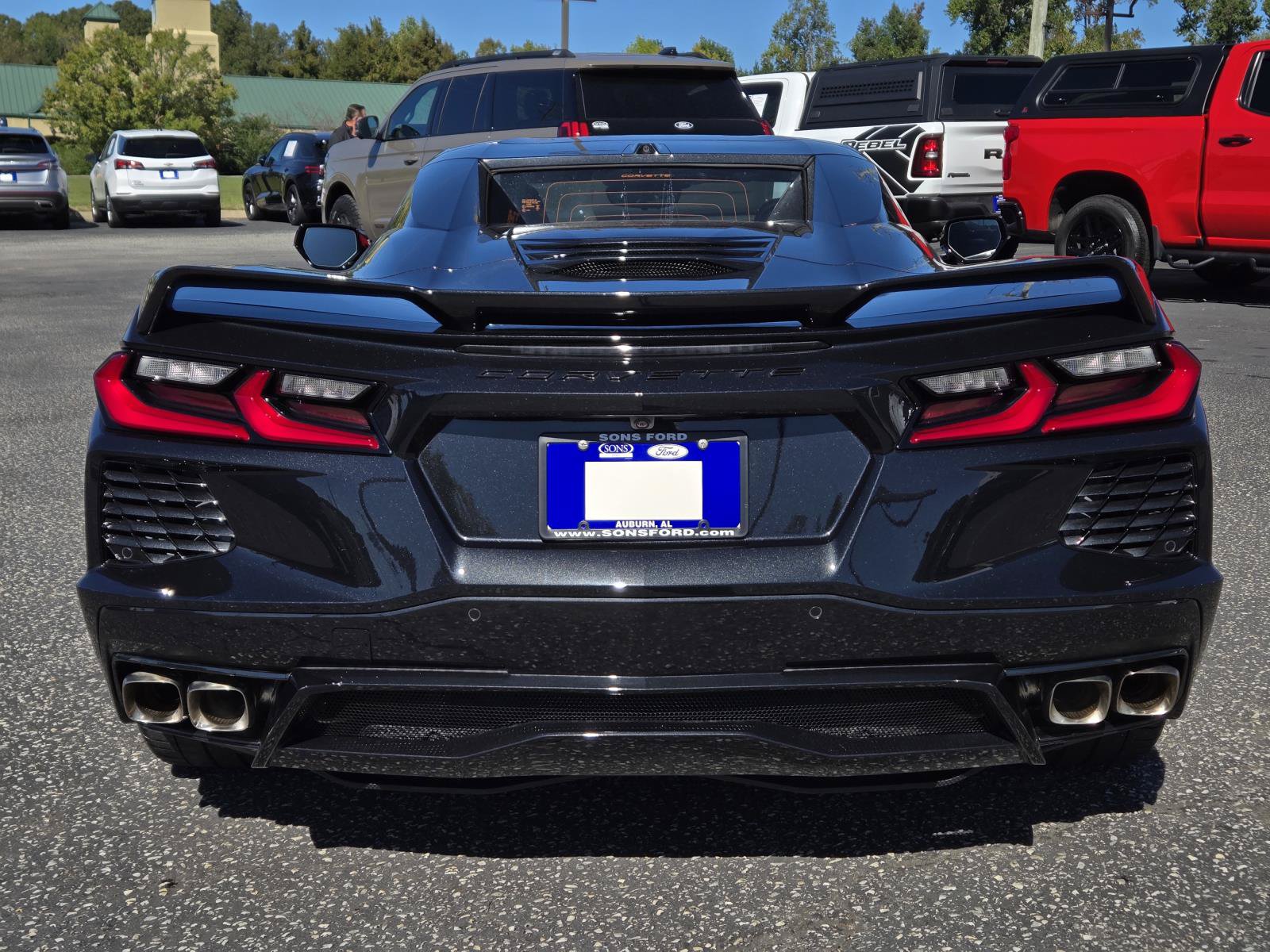 Used 2024 Chevrolet Corvette Stingray Preferred Conv w/ Z51 Performance Package RWD image 9